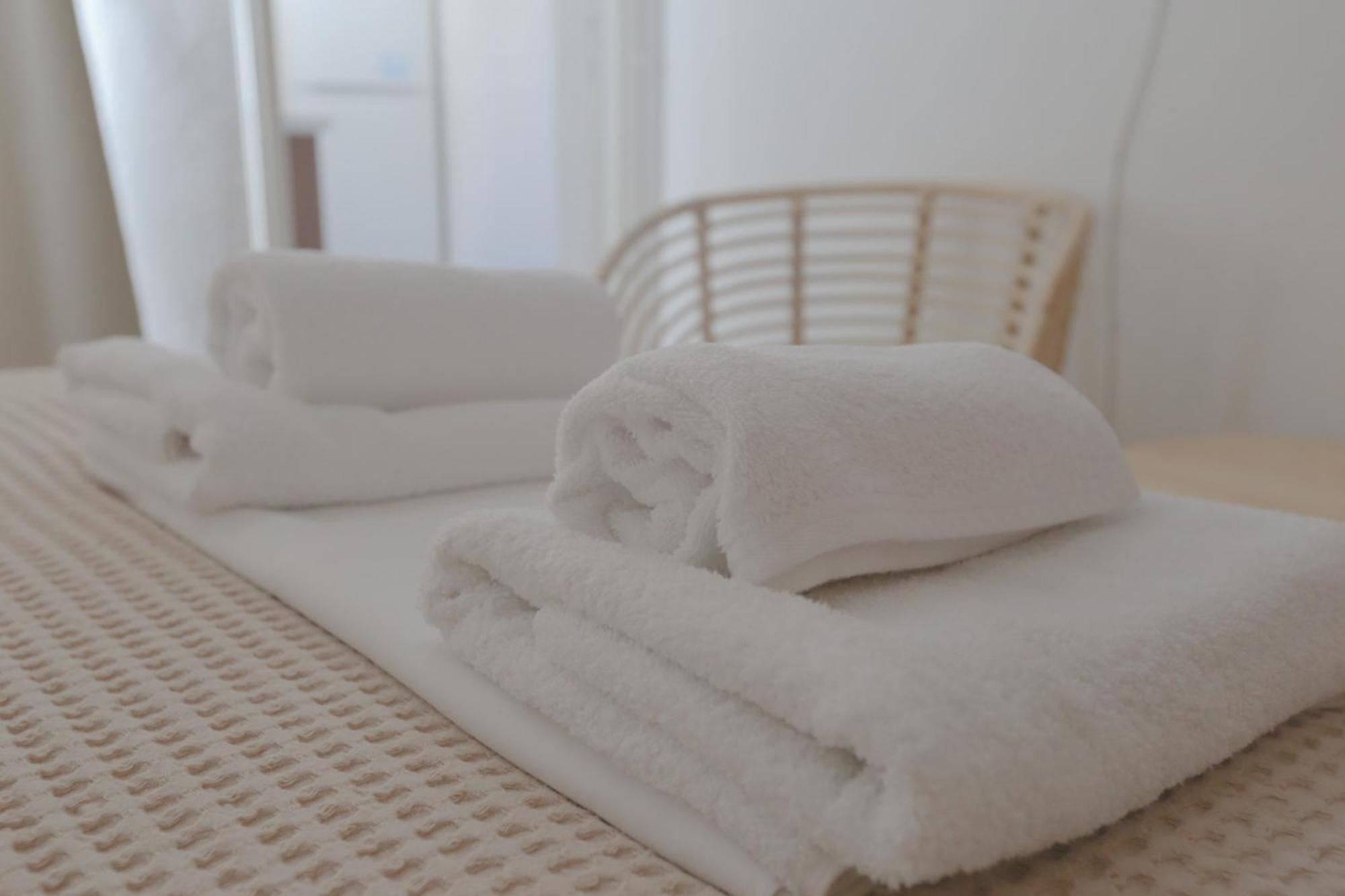 Nona'S Rooms Himare Exterior photo